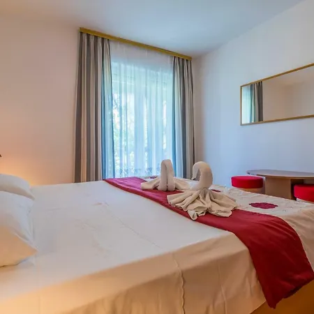 Marica Apartment *