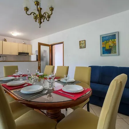 Marica Apartment Novi Vinodolski